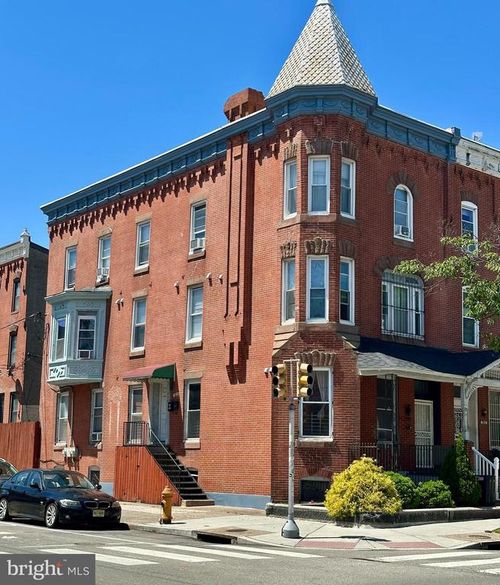 500 N 34th St, PHILADELPHIA, PA, 19104-5768 | Card Image