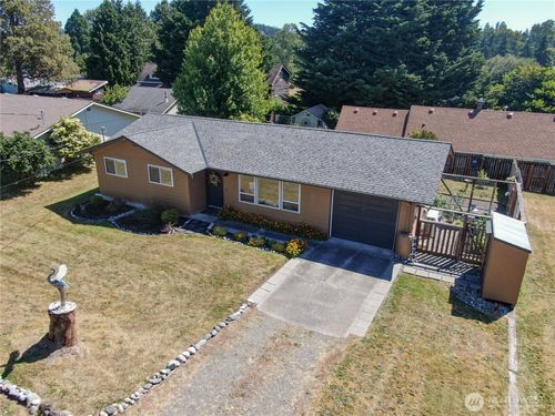 2426 Haines St, Port Townsend, WA, 98368-6215 | Card Image