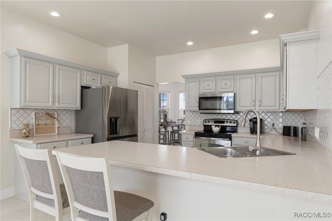 4731 Crestline Dr, House other with 3 bedrooms, 2 bathrooms and 2 parking in Beverly Hills FL | Image 16