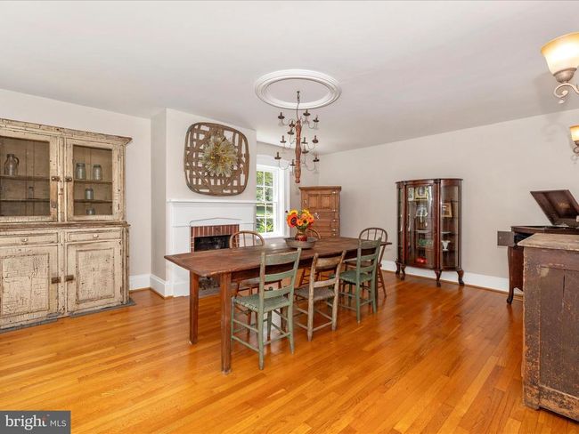9314 Pear Ln, House other with 4 bedrooms, 3 bathrooms and null parking in FREDERICK MD | Image 6