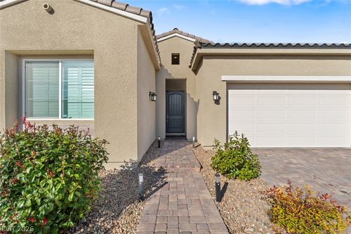 8657 Hartmont St, Las Vegas, NV, 89166-6651 | Card Image