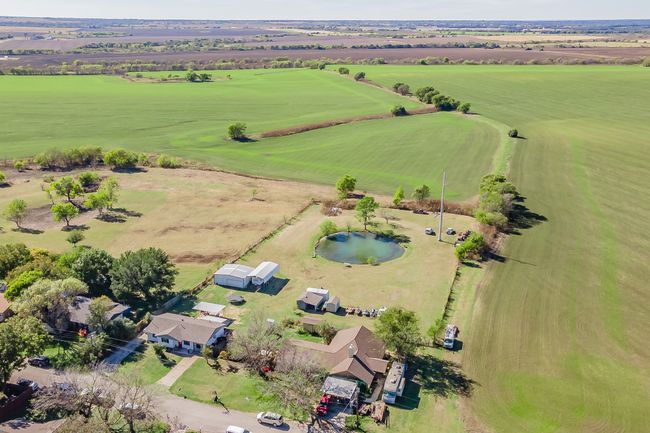 Bird's eye view with a rural view | Image 9