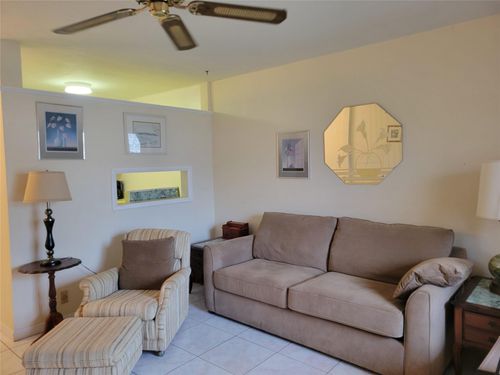 apt-8b-820 Sw 11th Ave, Hallandale Beach, FL, 33009-6718 | Card Image