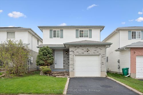 30 Beechmanor Cres, Kitchener, ON, N2N3H5 | Card Image