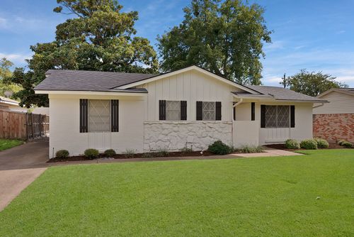 715 Terryland Dr, Richardson, TX, 75080-4117 | Card Image