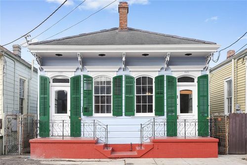 3409 Burgundy St, New Orleans, LA, 70117-6233 | Card Image