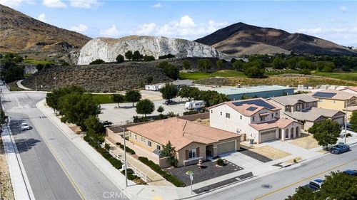 3349 Quarry Dr, Jurupa Valley, CA, 92509-1709 | Card Image