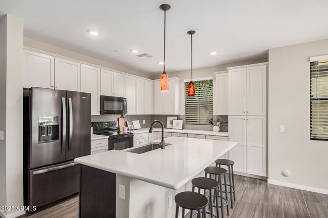 137 - 3900 E Baseline Rd, Townhouse with 3 bedrooms, 3 bathrooms and null parking in Phoenix AZ | Image 7