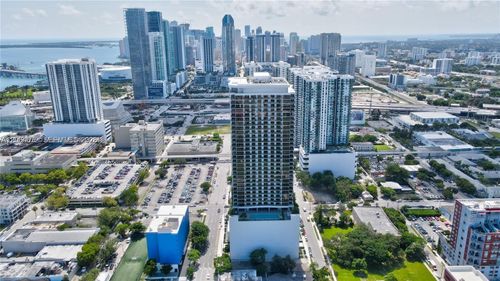 2903-1600 Ne 1st Ave, Miami, FL, 33132-1212 | Card Image