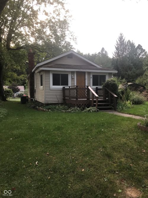 8675 S Bryan St, Ora, IN, 46968-2113 | Card Image