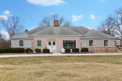 2135 Michelle Drive, Brookfield, WI, 53045 | Card Image