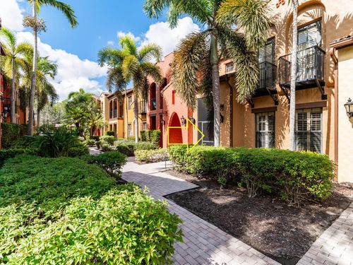 unit-12905-9146 Chula Vista St, Naples, FL, 34113-3286 | Card Image