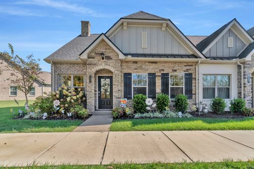 334 Buckner Cir, Mount Juliet, TN, 37122-4161 | Card Image