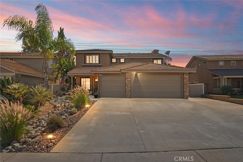 27460 Eagles Nest Dr, Corona, CA, 92883-8441 | Card Image