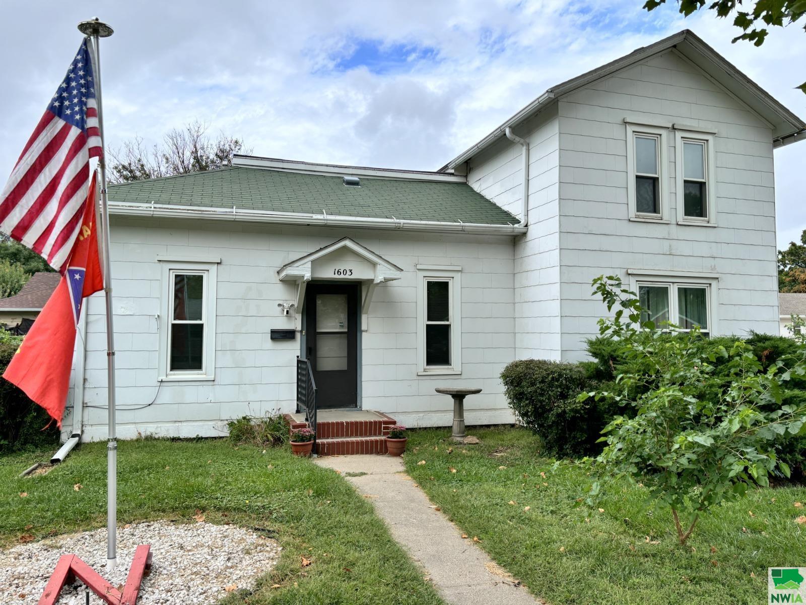 2nd Ave, South Sioux City, NE 68776