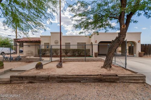 5760 S Stewart Blvd, Tucson, AZ, 85706-4330 | Card Image