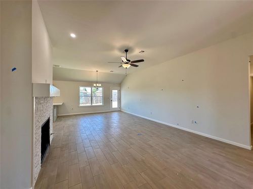 1013 Redwood Creek Dr, Yukon, OK, 73099-3552 | Card Image