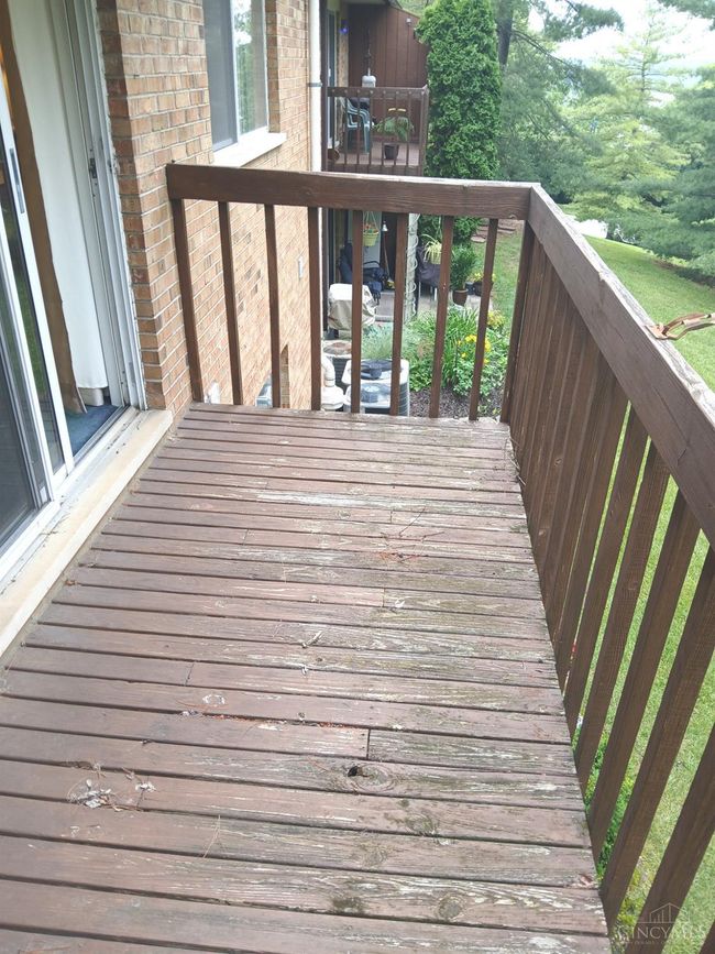 5292 Eaglesnest Dr, Condo with 2 bedrooms, 2 bathrooms and null parking in Cincinnati OH | Image 18