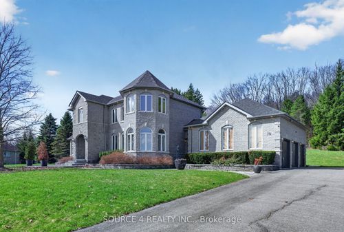 70 Kilkenny Trail, Bradford, ON, L3Z3C5 | Card Image