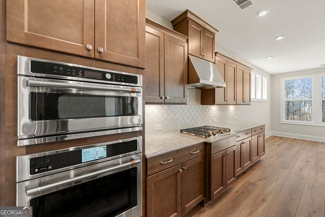 166 Sharp Trl, House other with 6 bedrooms, 6 bathrooms and null parking in Hoschton GA | Image 5