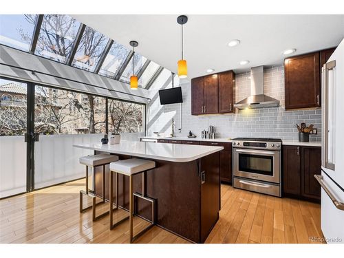 6-960 N Pennsylvania St, Denver, CO, 80203-3161 | Card Image