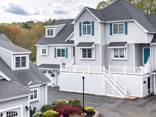 b6-597 Main St, Stoneham, MA, 02180-2808 | Card Image