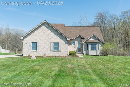 3739 Bethuy Rd, Casco, MI, 48064-1700 | Card Image