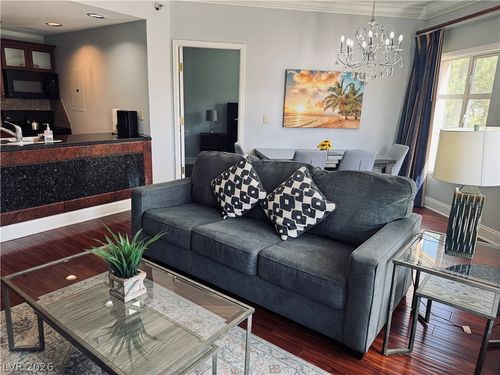 317-30 Strada Di Villaggio, Henderson, NV, 89011-2823 | Card Image