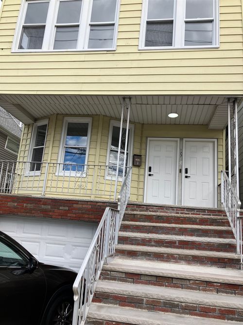 127 W 51st St, Bayonne, NJ, 07002-3118 | Card Image