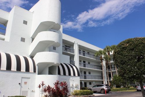 218-6698 N 10th Ave Avenue N, Lake Worth, FL, 33467 | Card Image