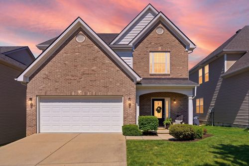 1002 Sugarbush Trl, Lexington, KY, 40509-7002 | Card Image