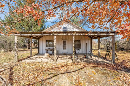 7800 Saint George Rd, Hartville, MO, 65667-8130 | Card Image