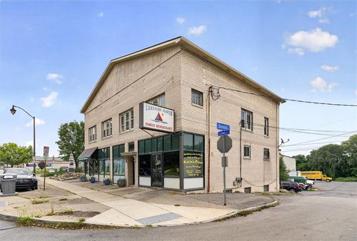 3212 Lake Ave, Rochester, NY, 14612-5508 | Card Image
