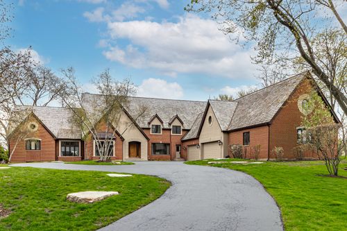 13 Kensington Dr, North Barrington, IL, 60010-6960 | Card Image