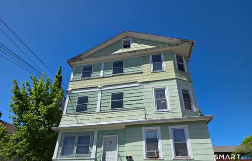 30 Farmington Ave, New Britain, CT, 06053-2981 | Card Image