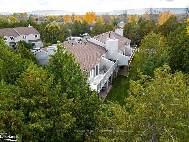 539 Oxbow Cres, Condo with 4 bedrooms, 1 bathrooms and 1 parking in Collingwood ON | Image 37