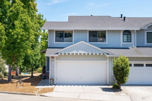 2 Pinewood Lane, Novato, CA, 94947 | Card Image