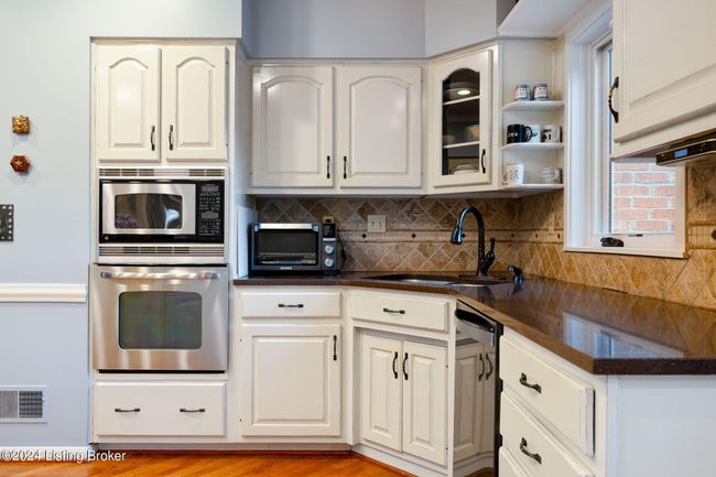 2903 Windward Ct, House other with 5 bedrooms, 4 bathrooms and null parking in Prospect KY | Image 20