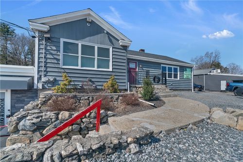 1117 Eddie Dowling Hwy, North Smithfield, RI, 02896-8257 | Card Image