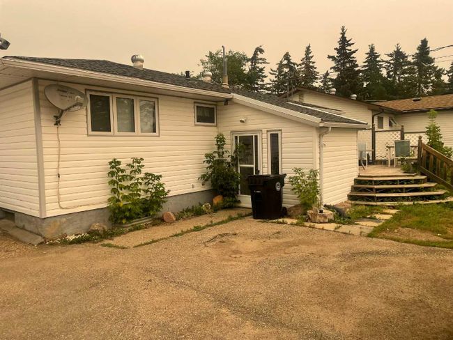 121 2 Avenue, Home with 1 bedrooms, 2 bathrooms and 4 parking in Falher AB | Image 30