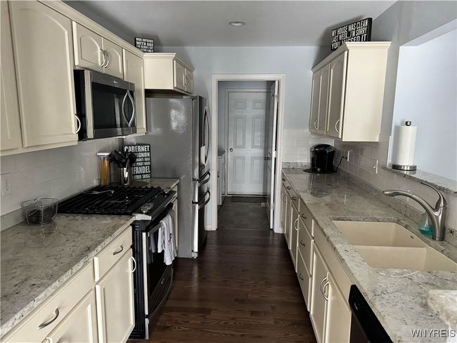 8 Denton Dr, House other with 2 bedrooms, 2 bathrooms and null parking in Lancaster NY | Image 7