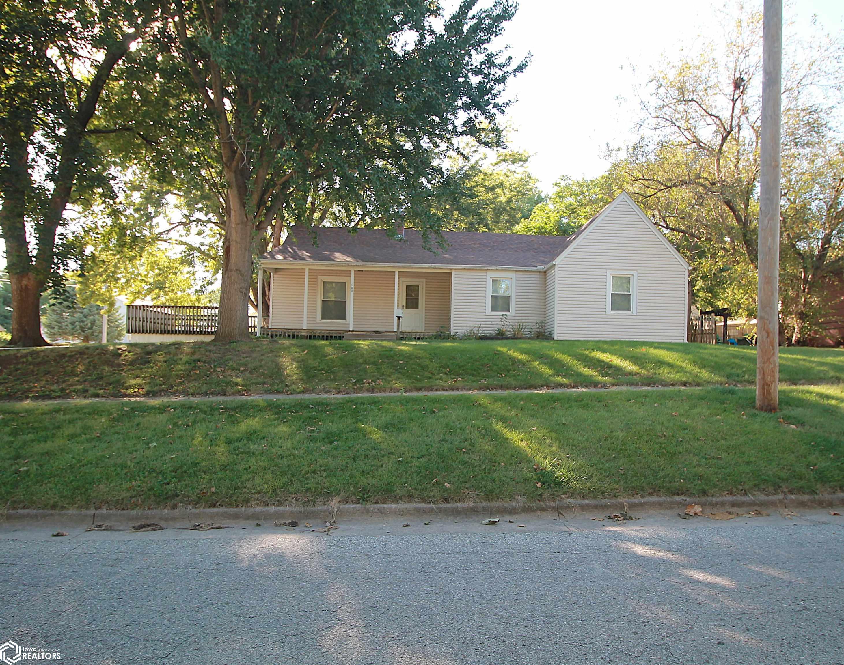 19th St, Clarinda, IA 51632