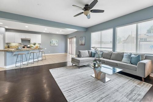 1579 Washington Ave, San Jacinto, CA, 92583-6075 | Card Image