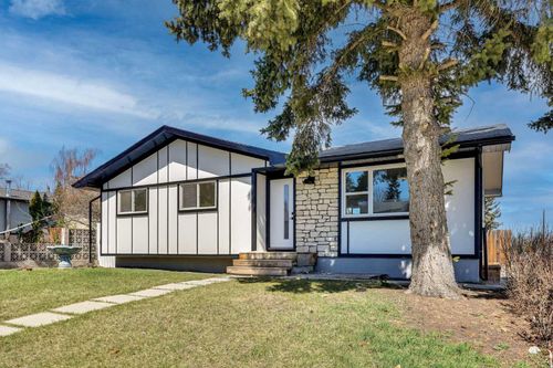 708 Sacramento Pl Sw, Calgary, AB, T2W0R5 | Card Image