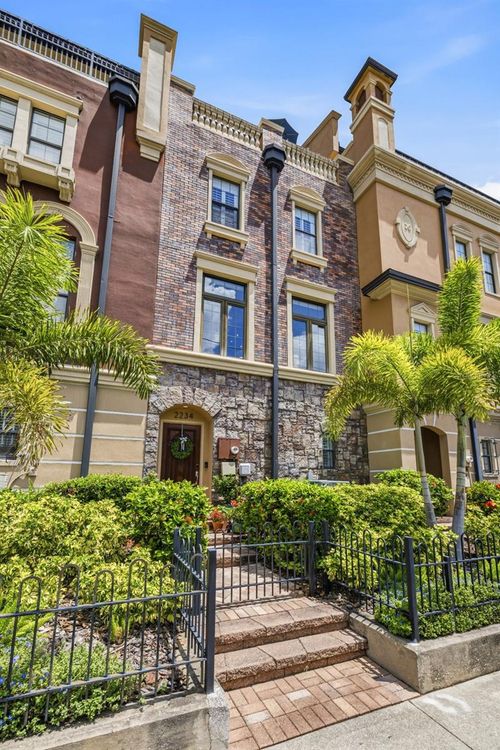 2234 Soho Bay Ct, TAMPA, FL, 33606-2428 | Card Image