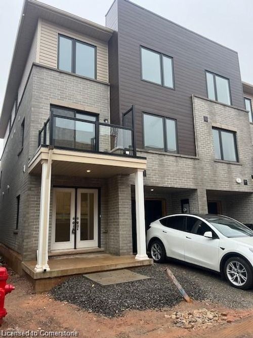 88-17 Dryden Lane, Hamilton, ON, L8H0B6 | Card Image