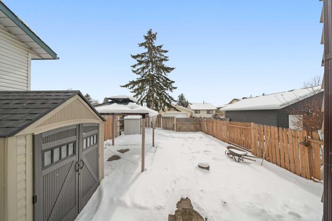 7 Whitmire Road Ne, Home with 4 bedrooms, 2 bathrooms and 2 parking in Calgary AB | Image 25