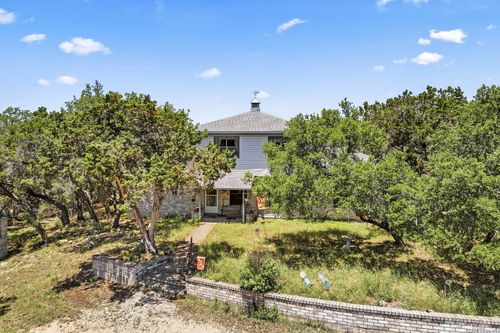 30641 Beck Rd, Bulverde, TX, 78163-4003 | Card Image