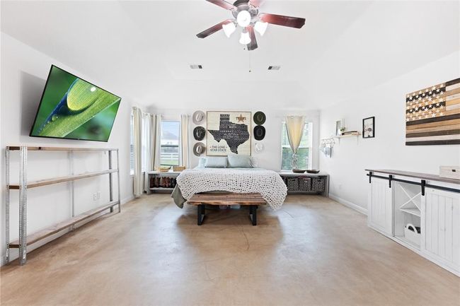 10711 Indian Trails Dr, House other with 3 bedrooms, 2 bathrooms and 2 parking in Tomball TX | Image 32