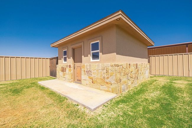 7113 E County Road 114, House other with 4 bedrooms, 4 bathrooms and 3 parking in Midland TX | Image 63
